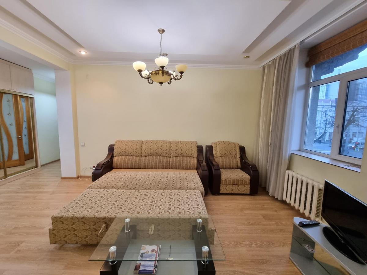 Stefan Cel Mare Boulevard Ultracentral Apartments In The Center Кишинёв Экстерьер фото