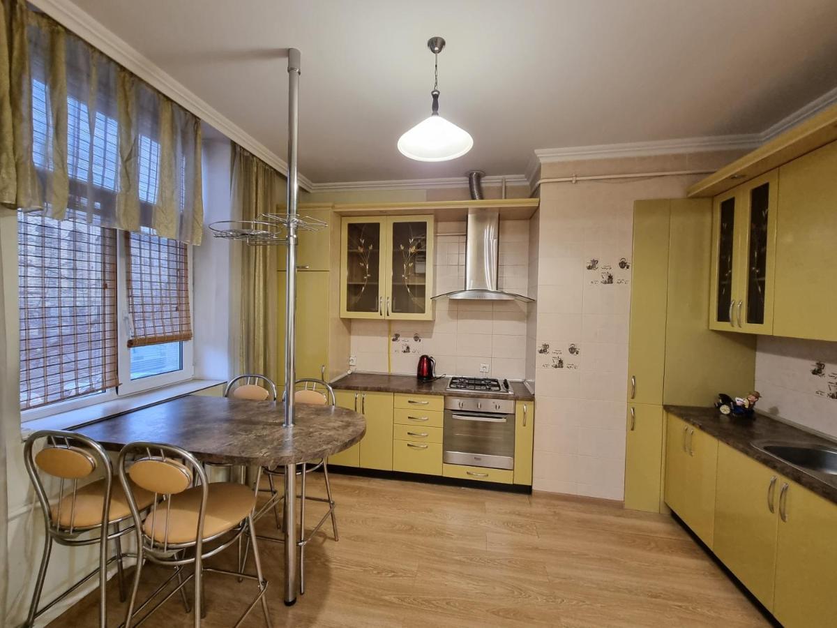 Stefan Cel Mare Boulevard Ultracentral Apartments In The Center Кишинёв Экстерьер фото