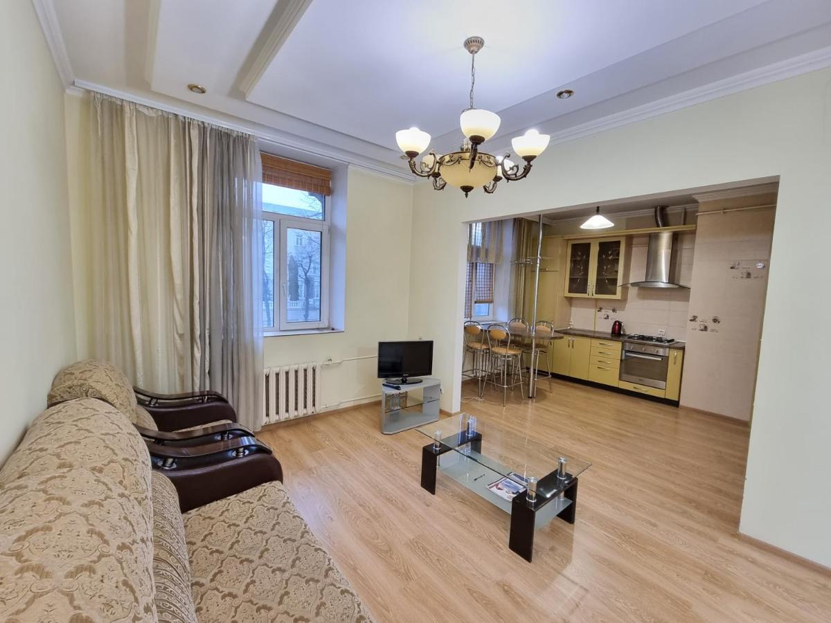 Stefan Cel Mare Boulevard Ultracentral Apartments In The Center Кишинёв Экстерьер фото