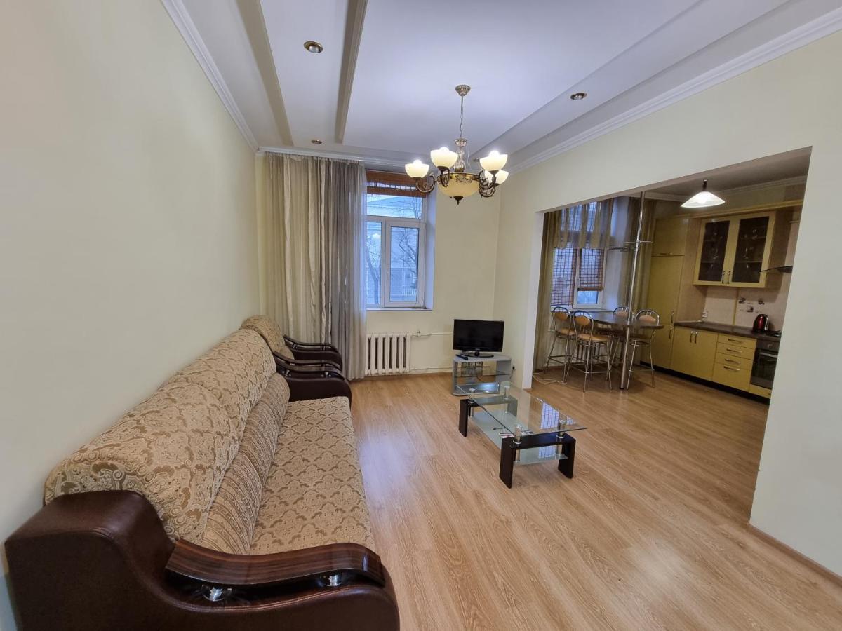 Stefan Cel Mare Boulevard Ultracentral Apartments In The Center Кишинёв Экстерьер фото