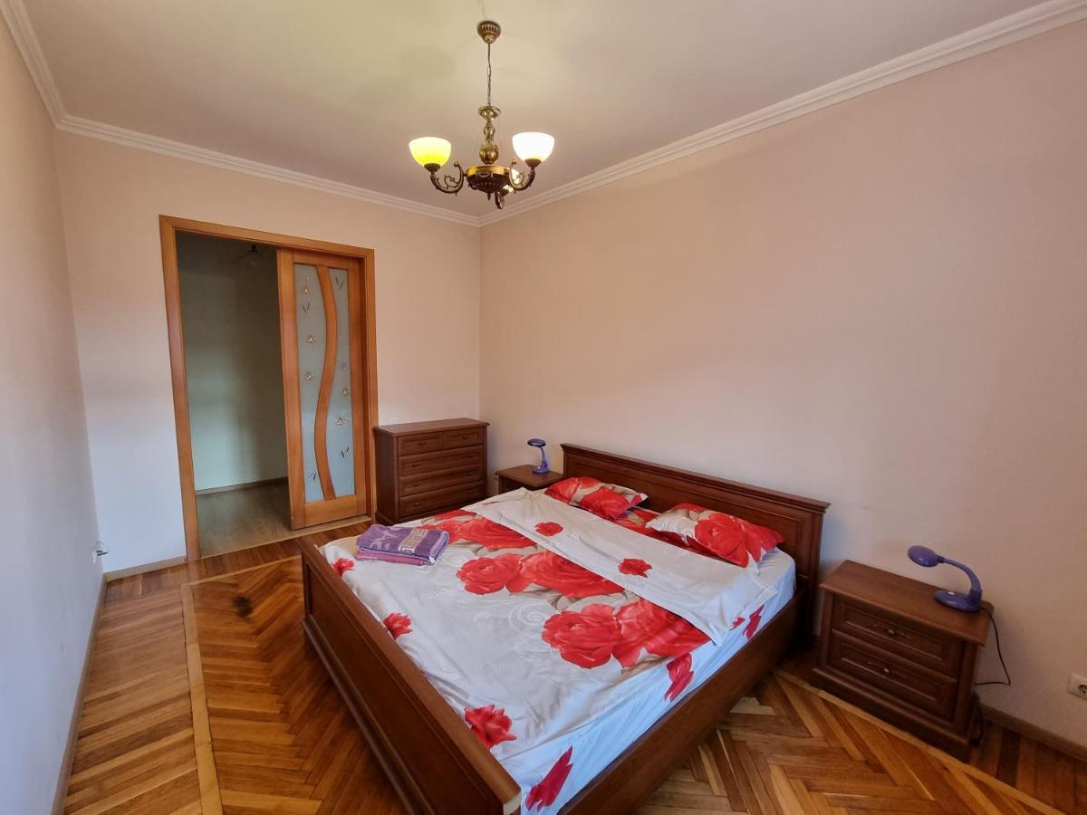 Stefan Cel Mare Boulevard Ultracentral Apartments In The Center Кишинёв Экстерьер фото