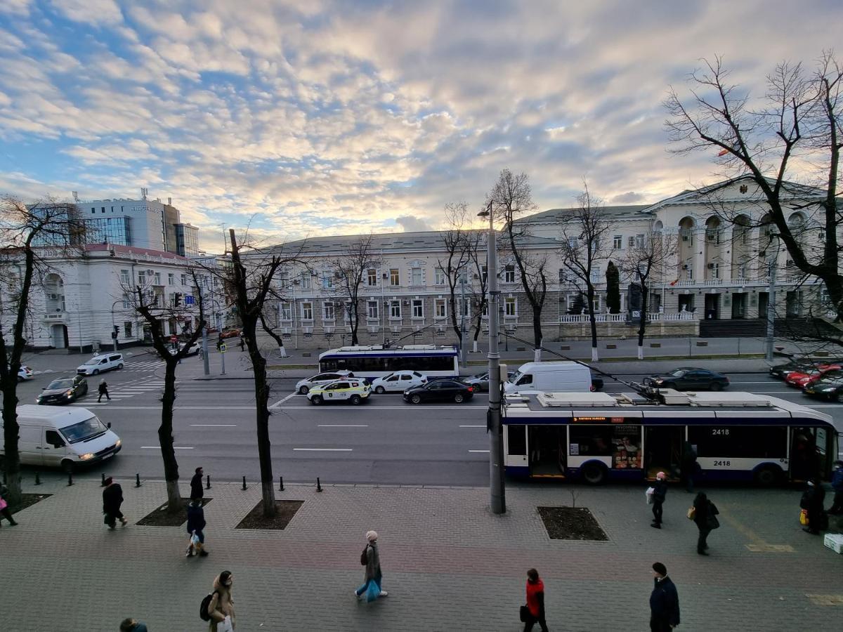 Stefan Cel Mare Boulevard Ultracentral Apartments In The Center Кишинёв Экстерьер фото